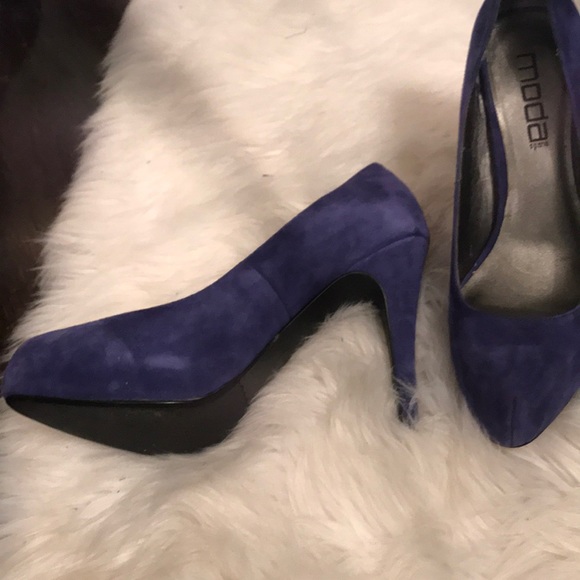 Royal blue pumps - Picture 2 of 3